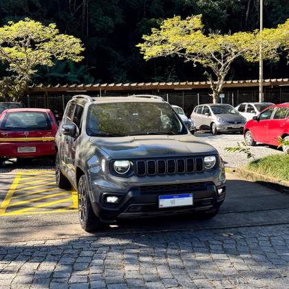 JEEP RENEGADE 1.3 T270 TURBO FLEX S 4X4 AT9